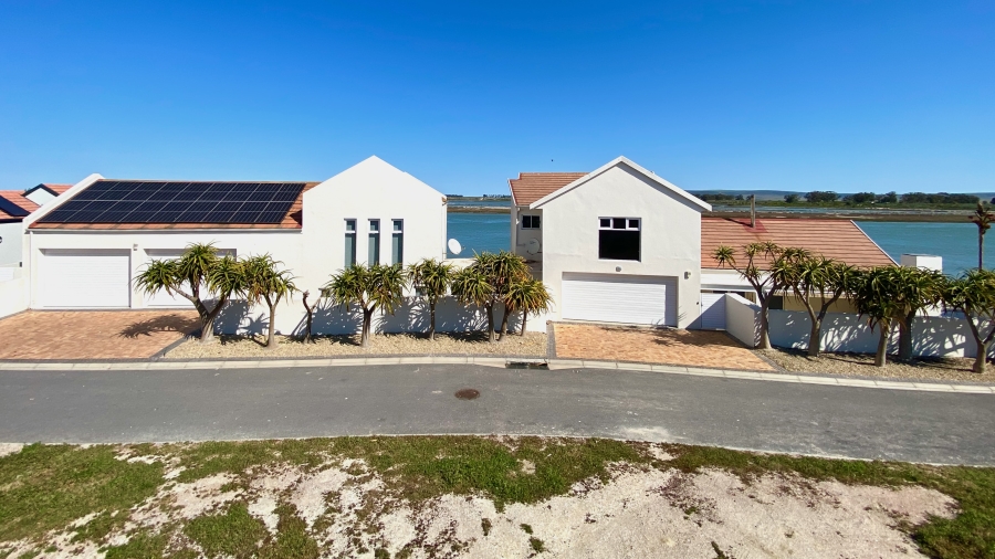 3 Bedroom Property for Sale in Port Owen Western Cape